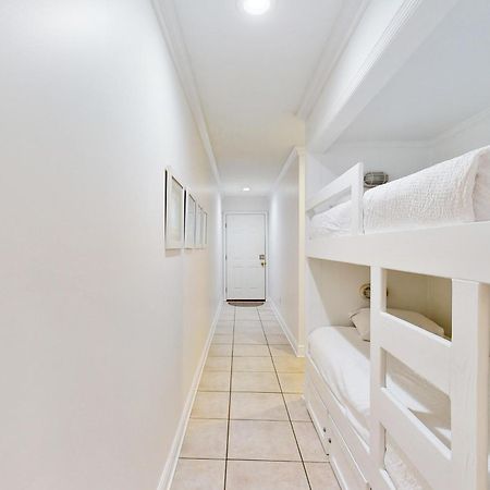 Seamist Condos Санта Роса Бийч Стая снимка